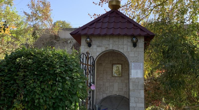 Фото Два монастыря : Топловский Свято-Троице Параскевиевский и Свято-Троицкий женские монастыри - вид 10