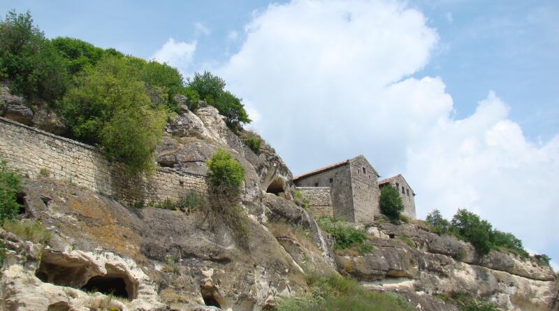 Фото Бахчисарай. Крымское Ханство и пещерный город Чуфут-Кале - вид 43