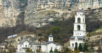 Бахчисарай. Крымское Ханство и пещерный город Чуфут-Кале — фото 31