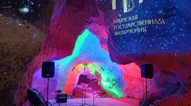 Фото Великие тайны горы Чатыр-Даг: пещеры Эмине-Баир-Хосар и Мраморная - вид 1