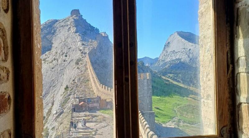 Фото По следам итальянцев в страну Солнца : Судак и Новый Свет - вид 8