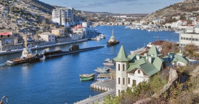 Морская прогулка в Балаклаве с выходом в открытое море и купанием — фото 11
