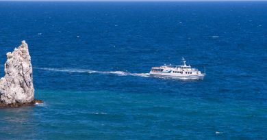 Достопримечательность Морская прогулка Ялта - Ласточкино гнездо