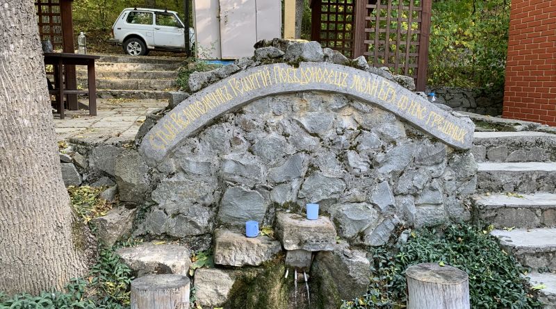 Фото Два монастыря : Топловский Свято-Троице Параскевиевский и Свято-Троицкий женские монастыри - вид 14