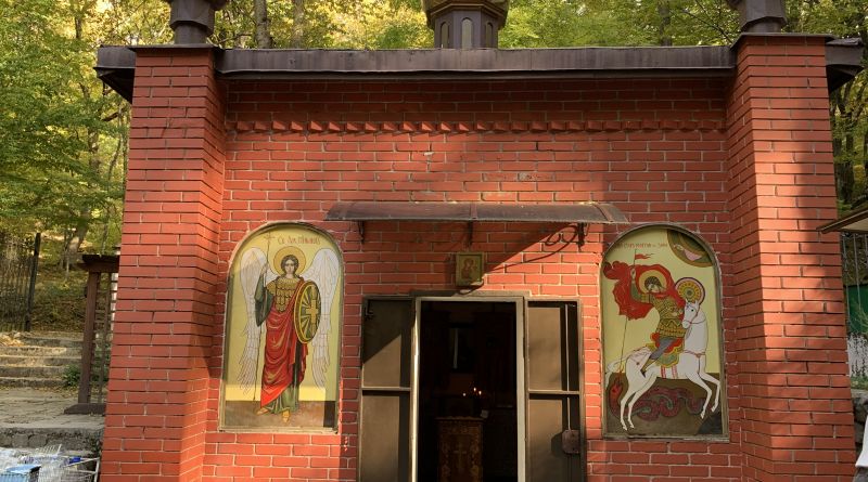 Фото Два монастыря : Топловский Свято-Троице Параскевиевский и Свято-Троицкий женские монастыри - вид 16
